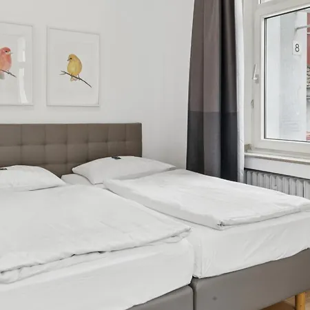 Messe 3 Bedrooms Parking
